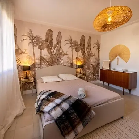 06b - Beautiful With Terrace Sea View ロクブリュヌ＝カップ＝マルタン