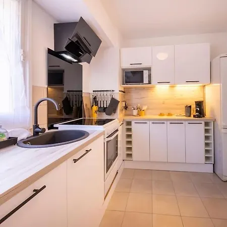 アパート 06b - Beautiful With Terrace Sea View *