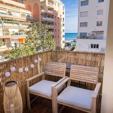 アパート 06b - Beautiful With Terrace Sea View ロクブリュヌ＝カップ＝マルタン