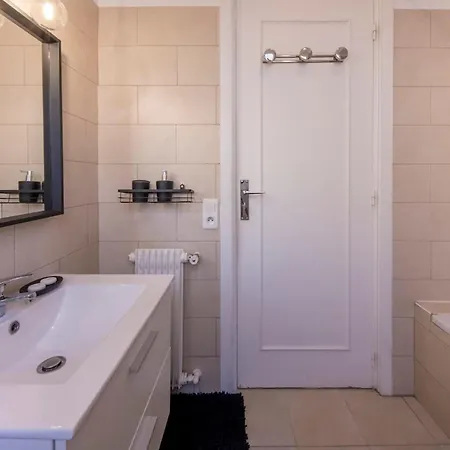 06b - Beautiful With Terrace Sea View ロクブリュヌ＝カップ＝マルタン