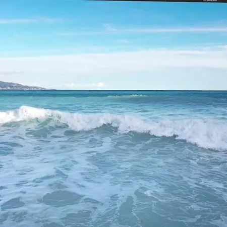 06b - Beautiful With Terrace Sea View ロクブリュヌ＝カップ＝マルタン